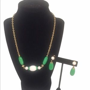 Avon Green And White Necklace And Clip Earrings
